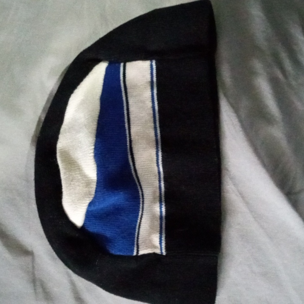 Armani Exchange beanie
